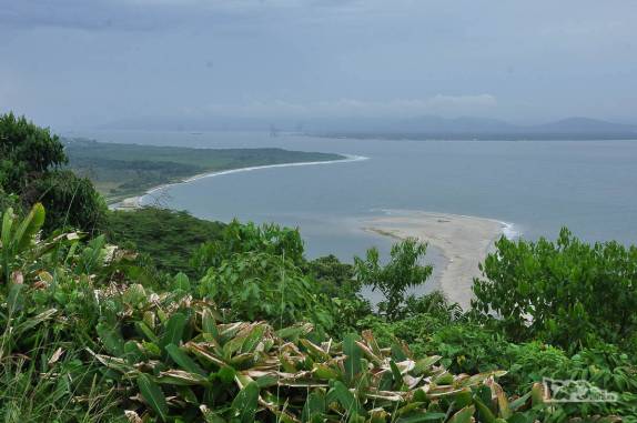 A praia do Forte, visto do alto do forte Marechal Luz, em São Francisco do Sul, litoral de Santa Catarina